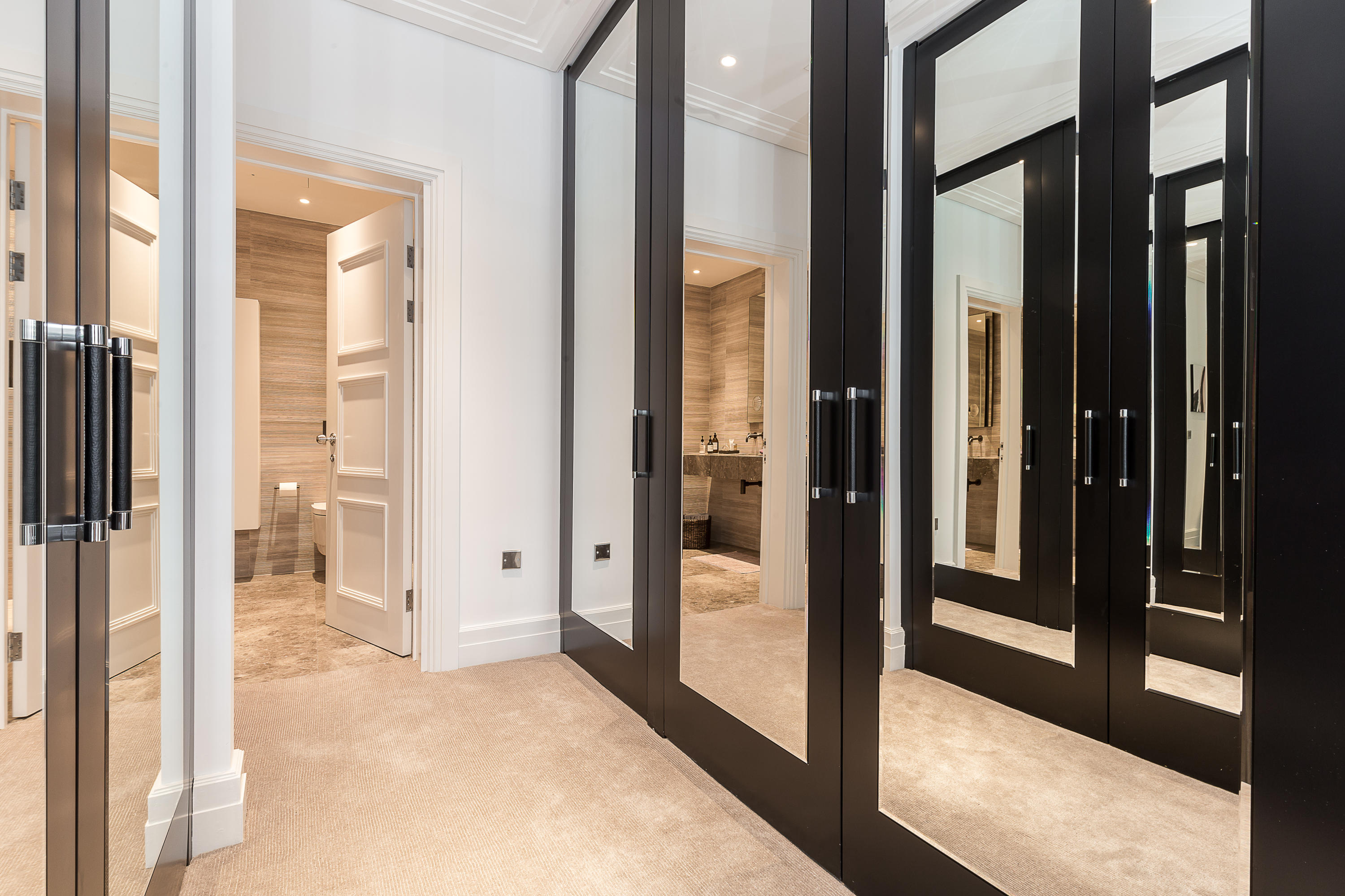 LONDON Borough of Merton - Residential