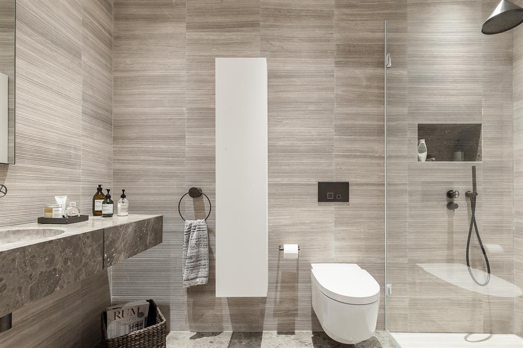 LONDON Borough of Merton - Residential