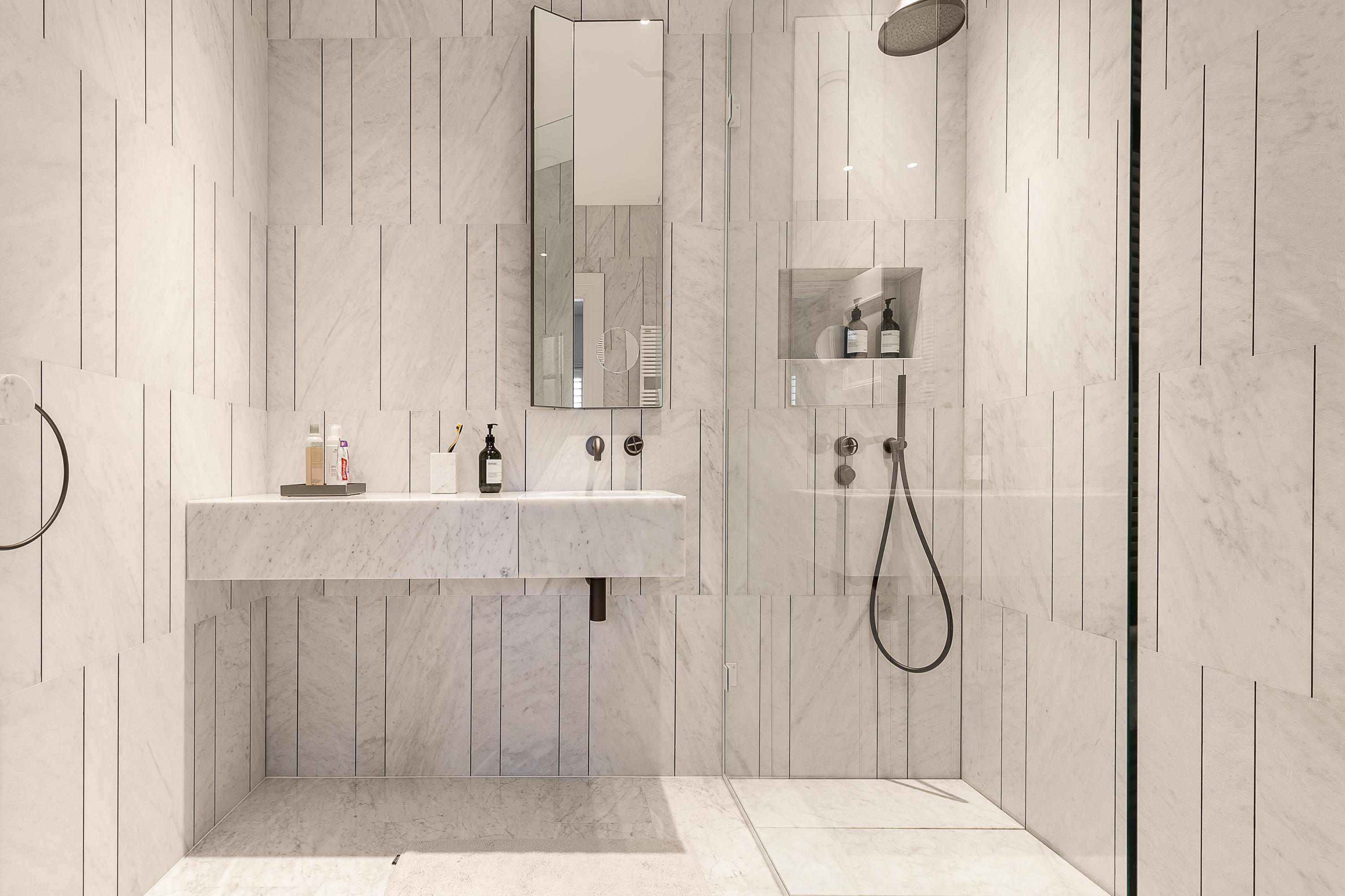 LONDON Borough of Merton - Residential