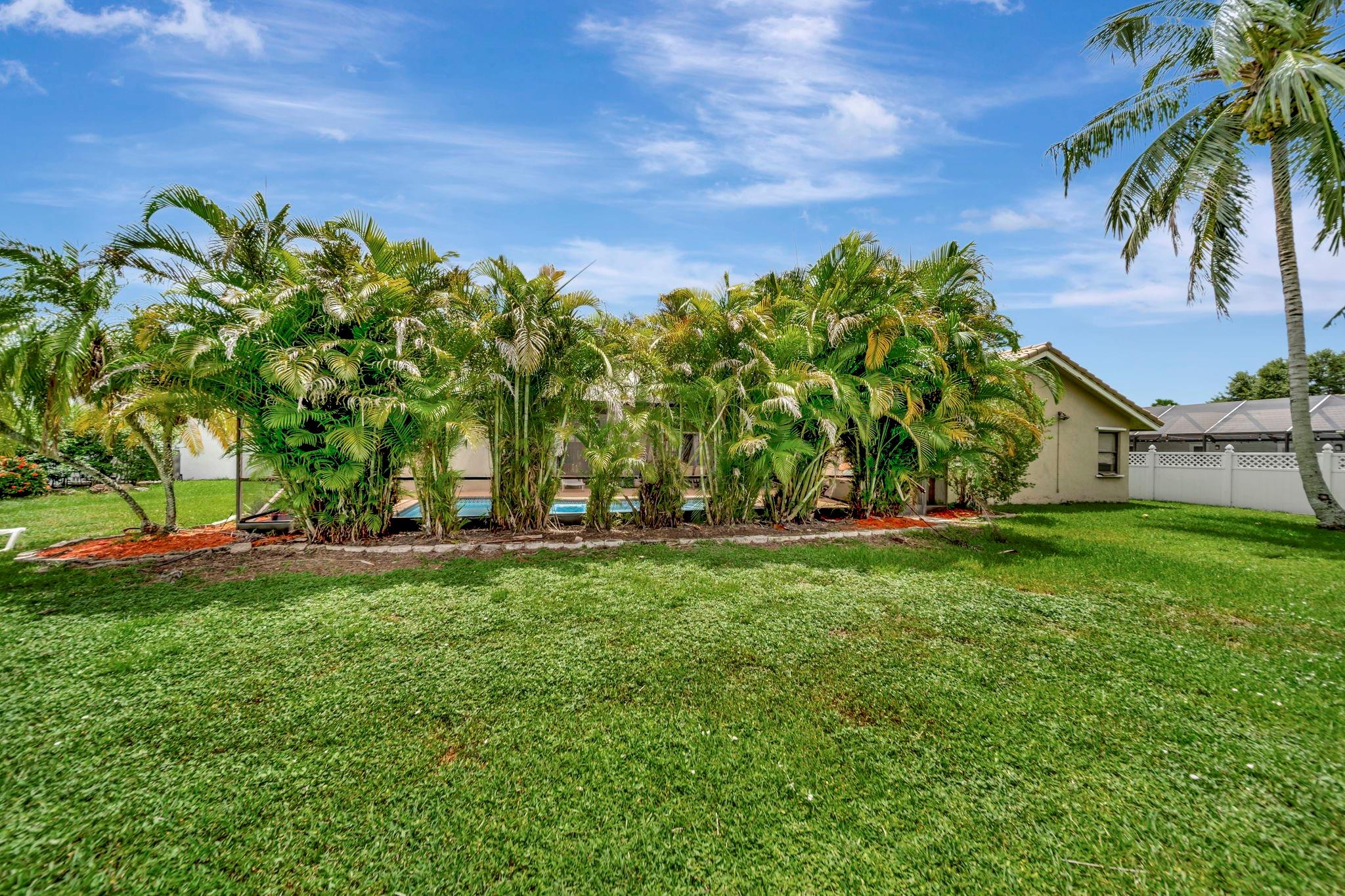 OAKBROOK/HIDDEN HAMMOCKS - Residential