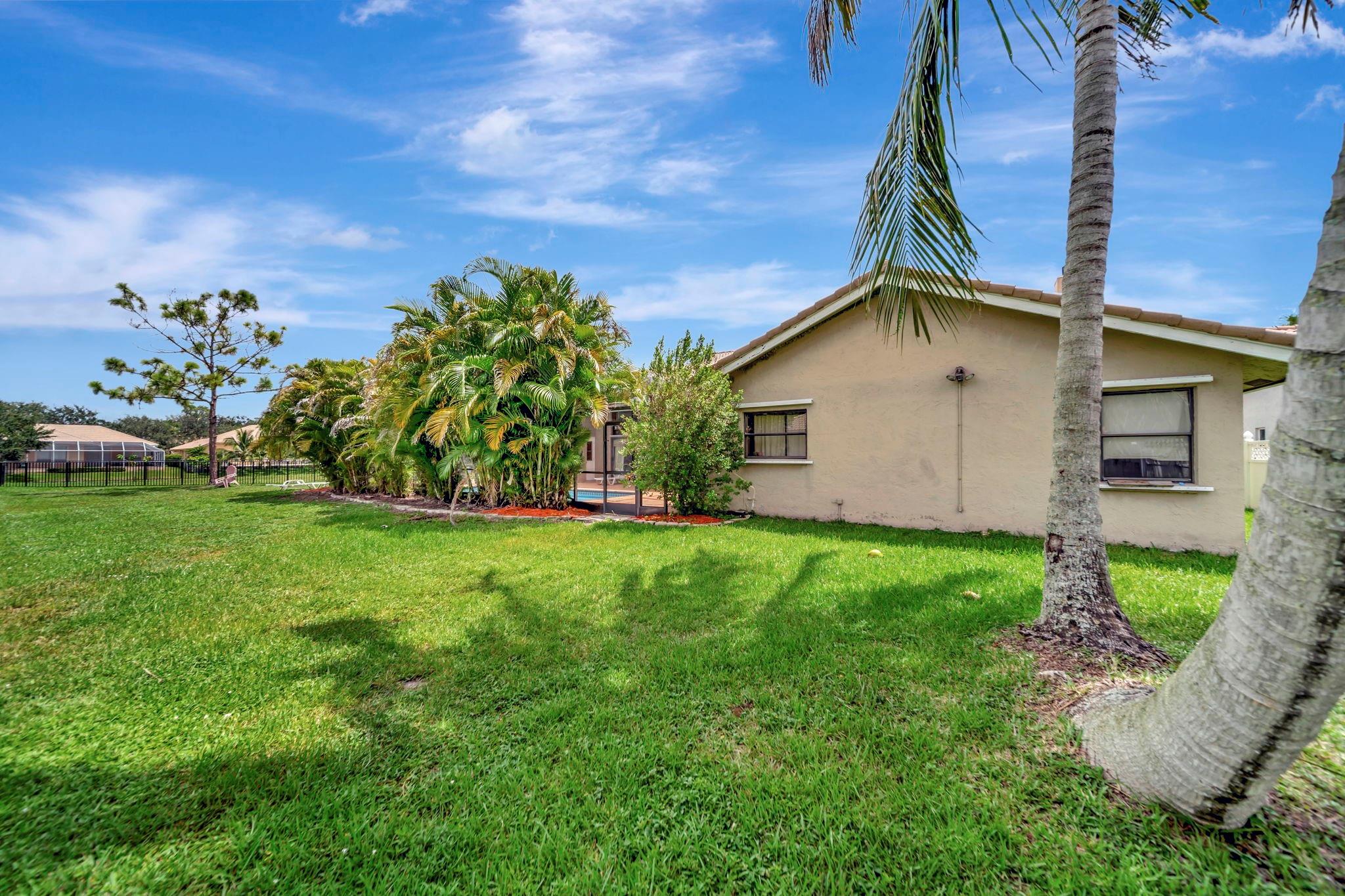 OAKBROOK/HIDDEN HAMMOCKS - Residential