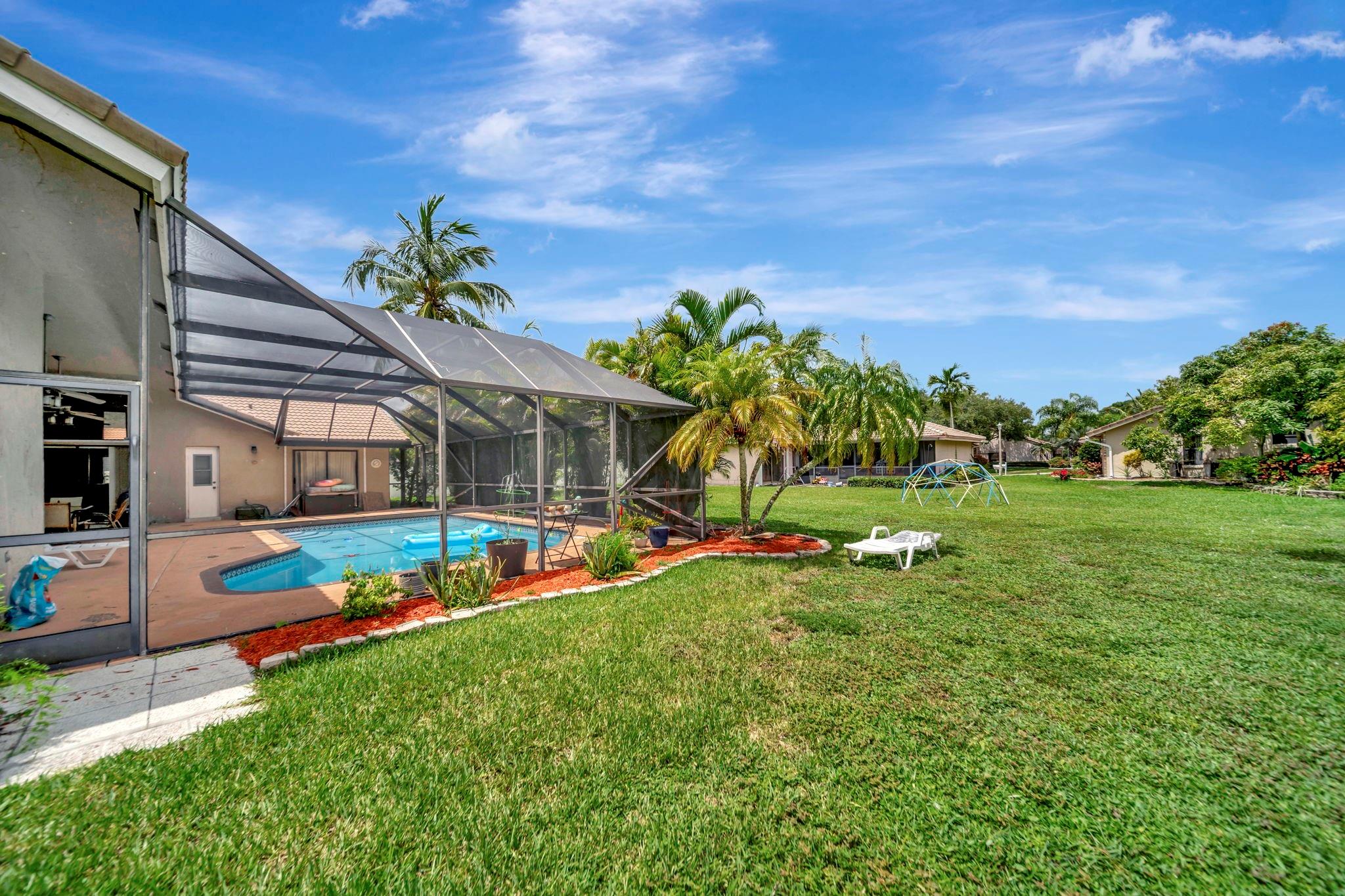 OAKBROOK/HIDDEN HAMMOCKS - Residential