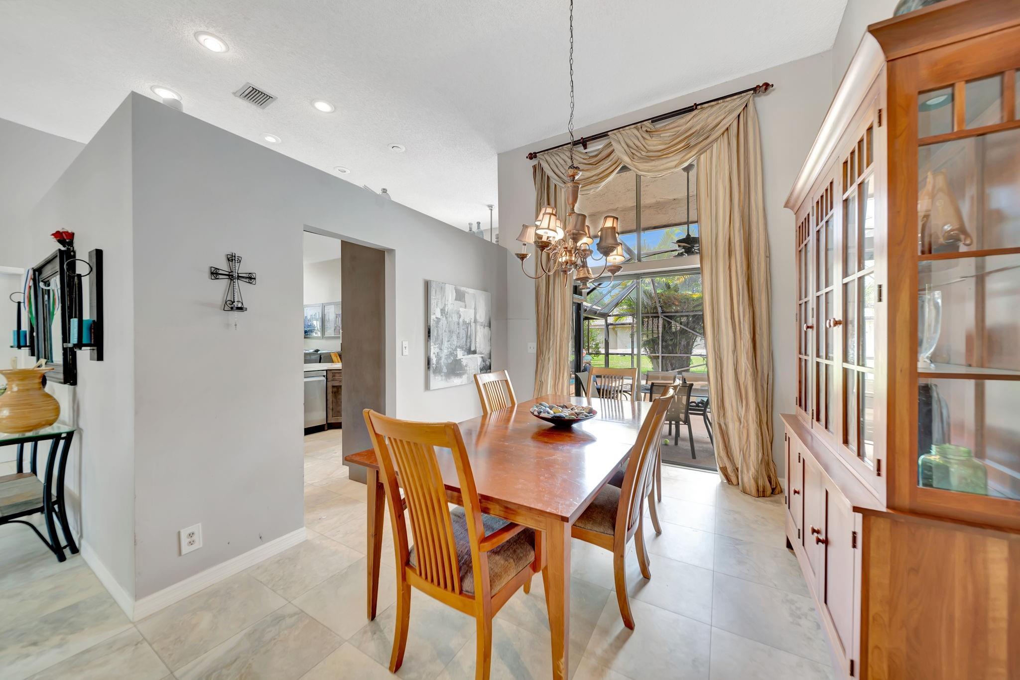 OAKBROOK/HIDDEN HAMMOCKS - Residential