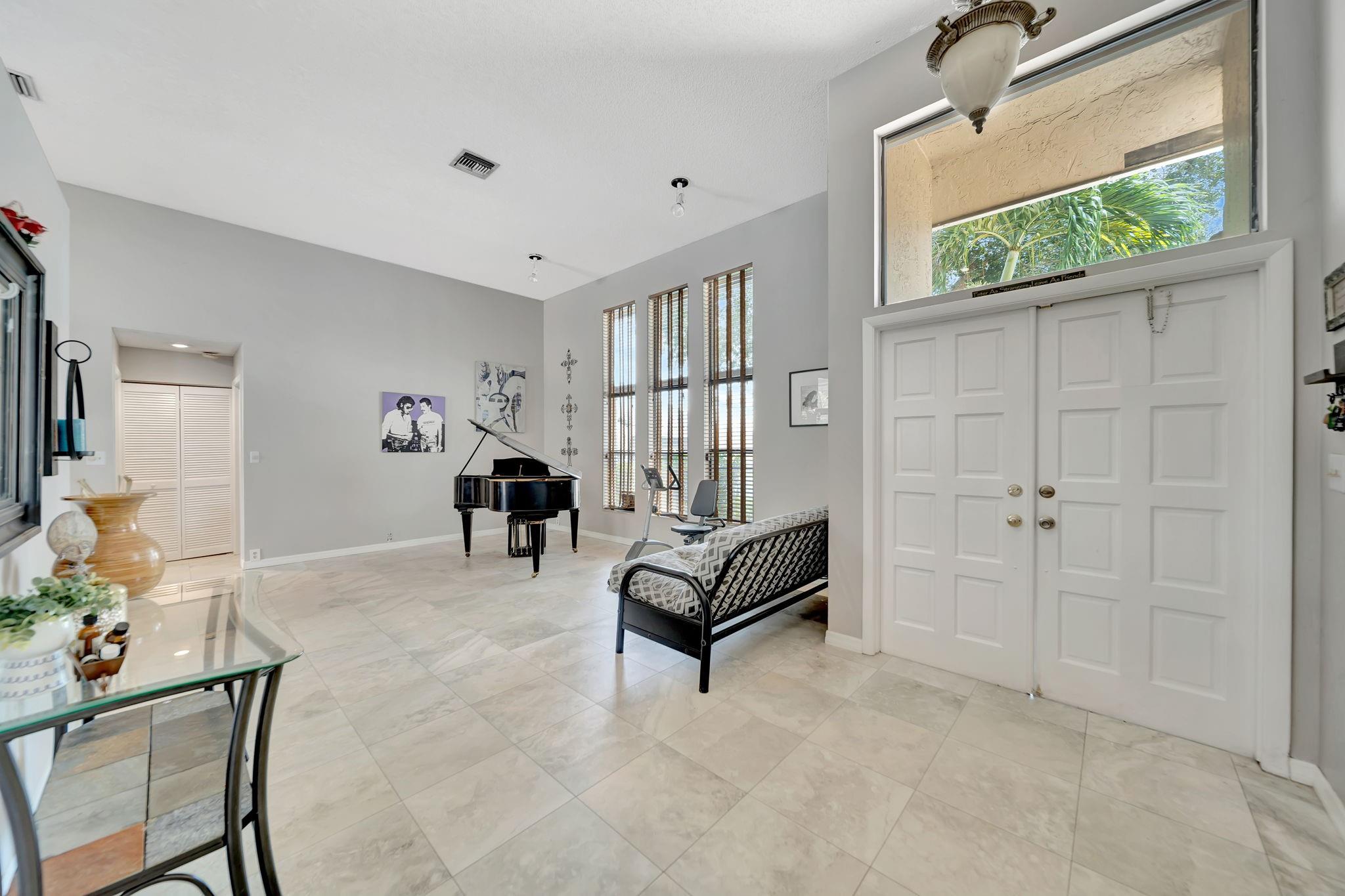 OAKBROOK/HIDDEN HAMMOCKS - Residential