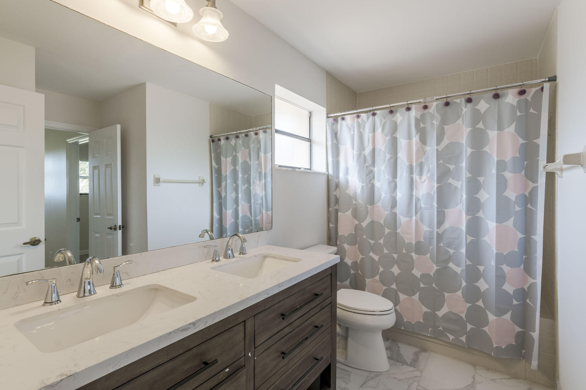 PGA RESORT COMMUNITY PL OF PRESTWICK CHASE UNIT 2 - Residential Lease