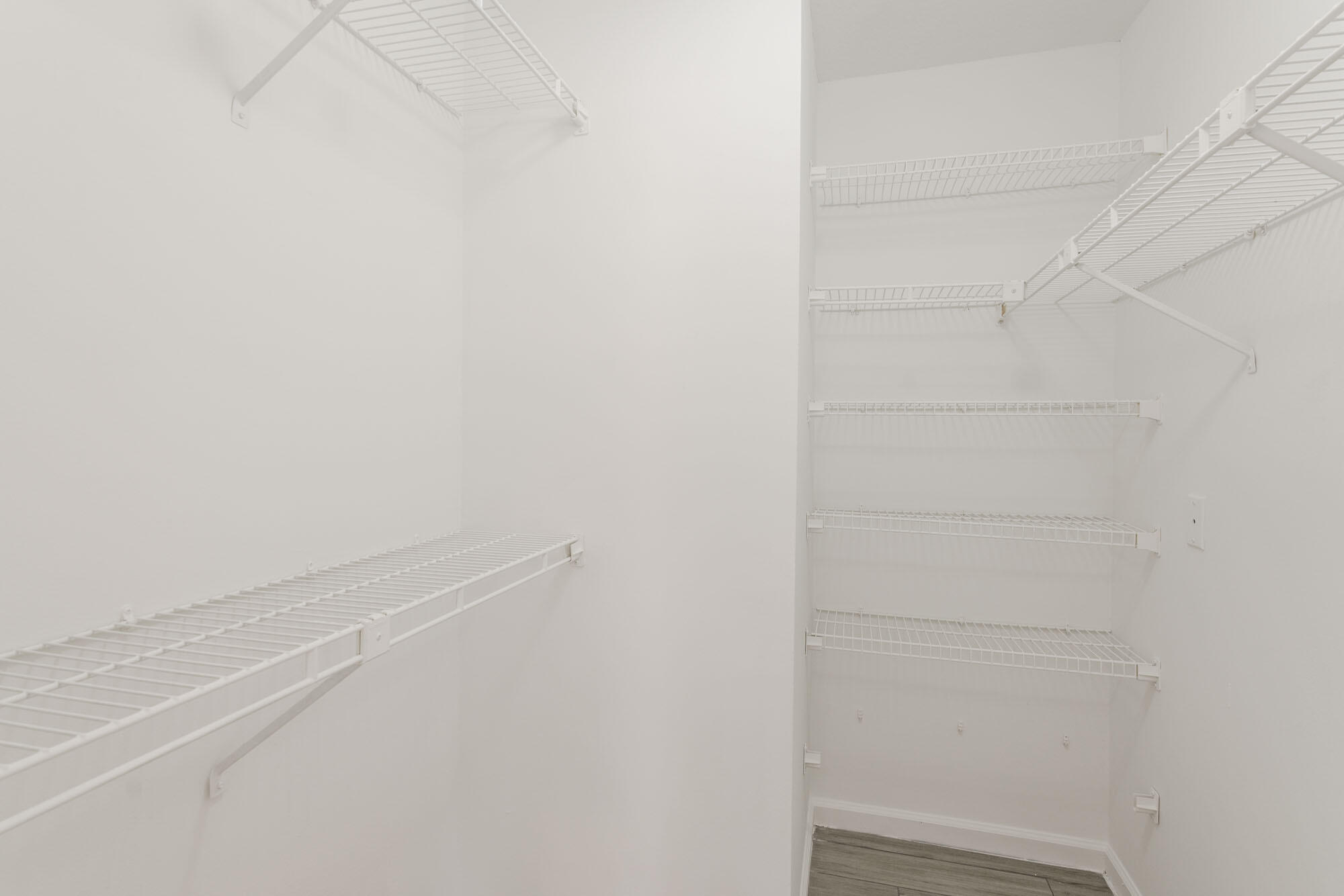 PGA RESORT COMMUNITY PL OF PRESTWICK CHASE UNIT 2 - Residential Lease