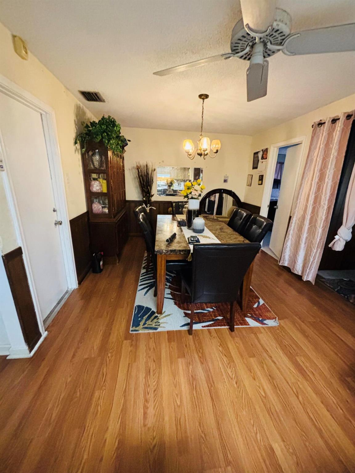749 Sunset Drive