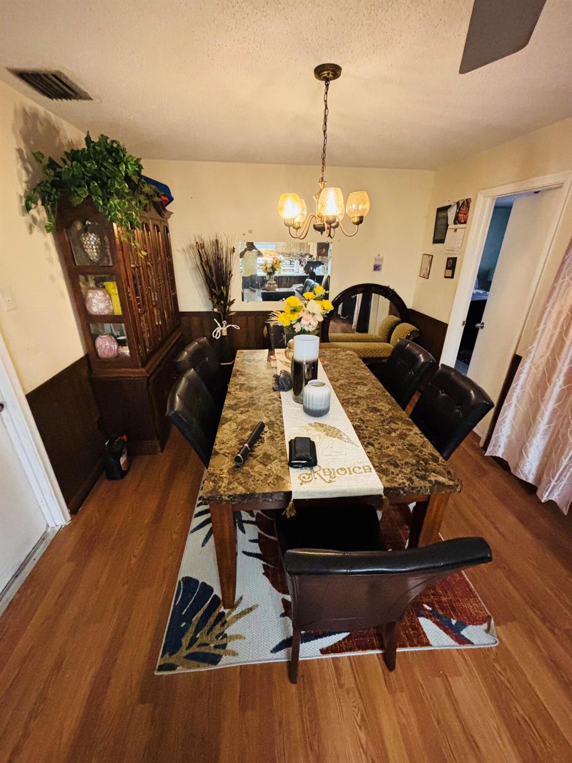 749 Sunset Drive