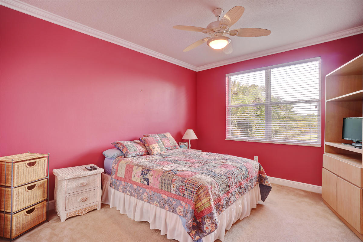 SATURNIA ISLES - Residential