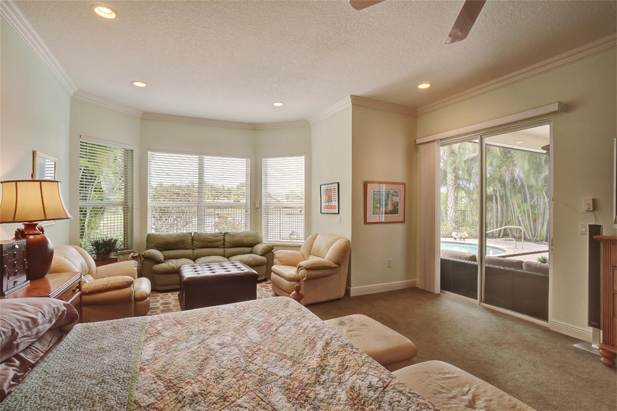 SATURNIA ISLES - Residential