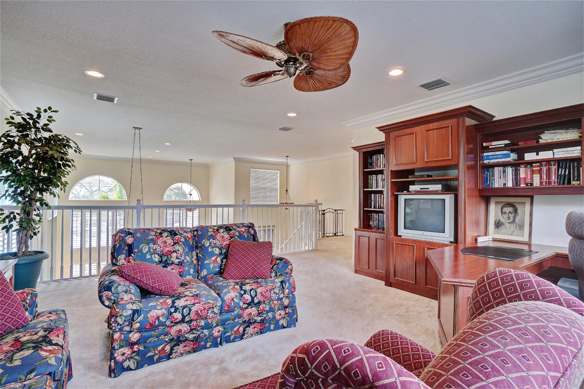 SATURNIA ISLES - Residential