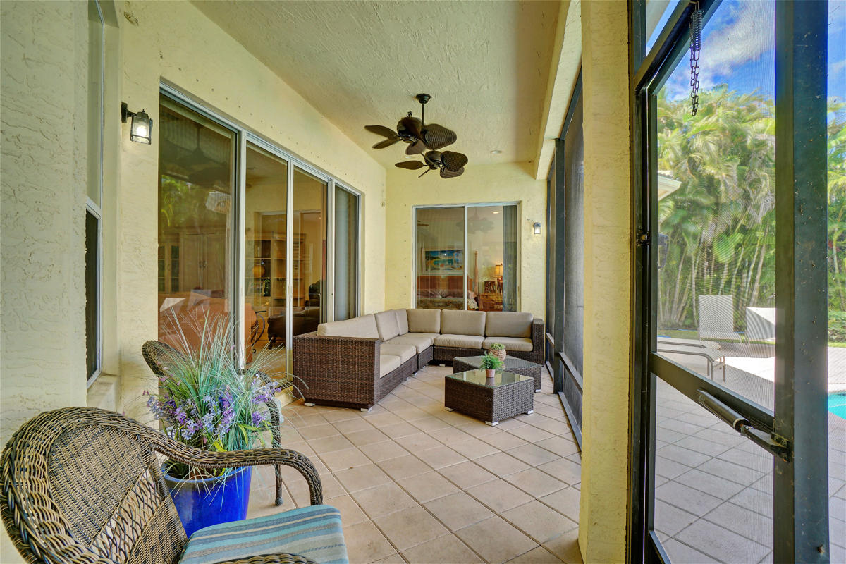 SATURNIA ISLES - Residential