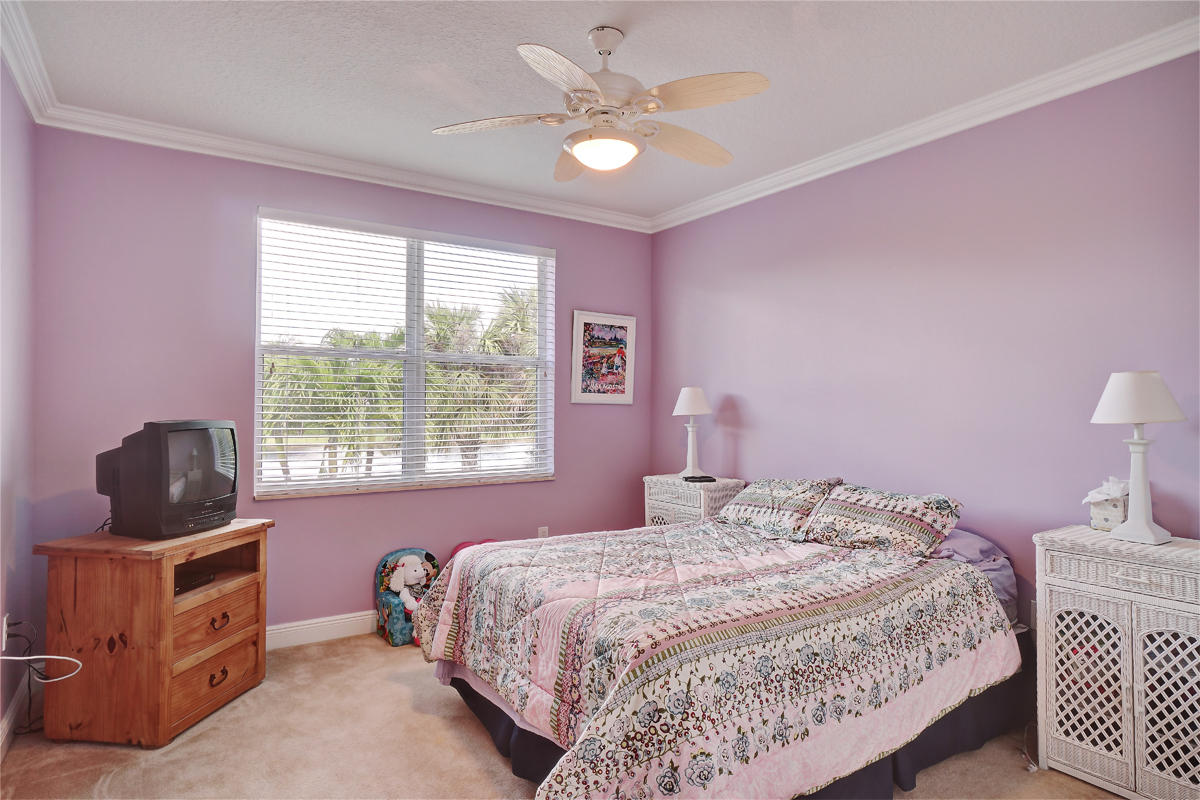 SATURNIA ISLES - Residential