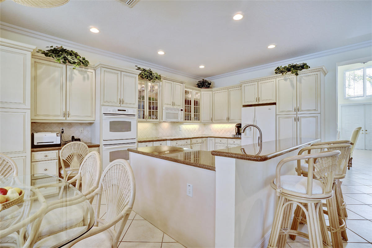 SATURNIA ISLES - Residential