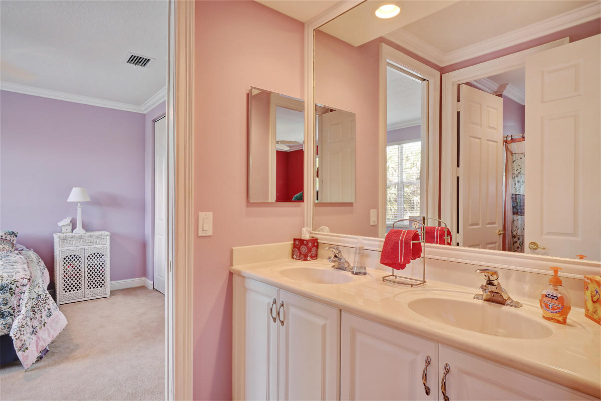 SATURNIA ISLES - Residential