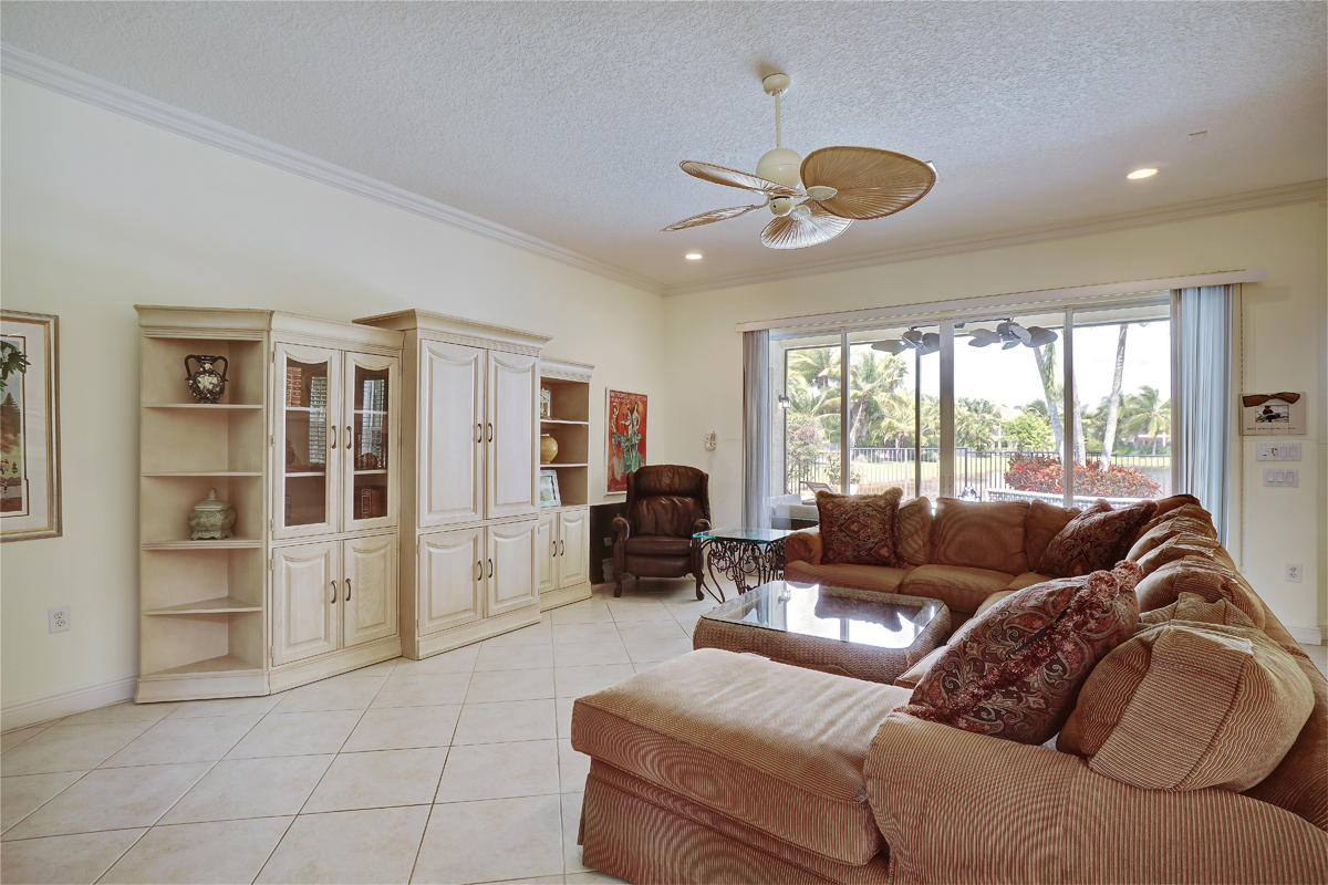 SATURNIA ISLES - Residential