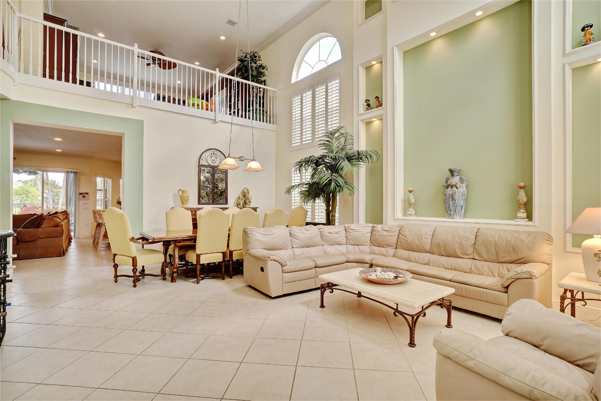 SATURNIA ISLES - Residential