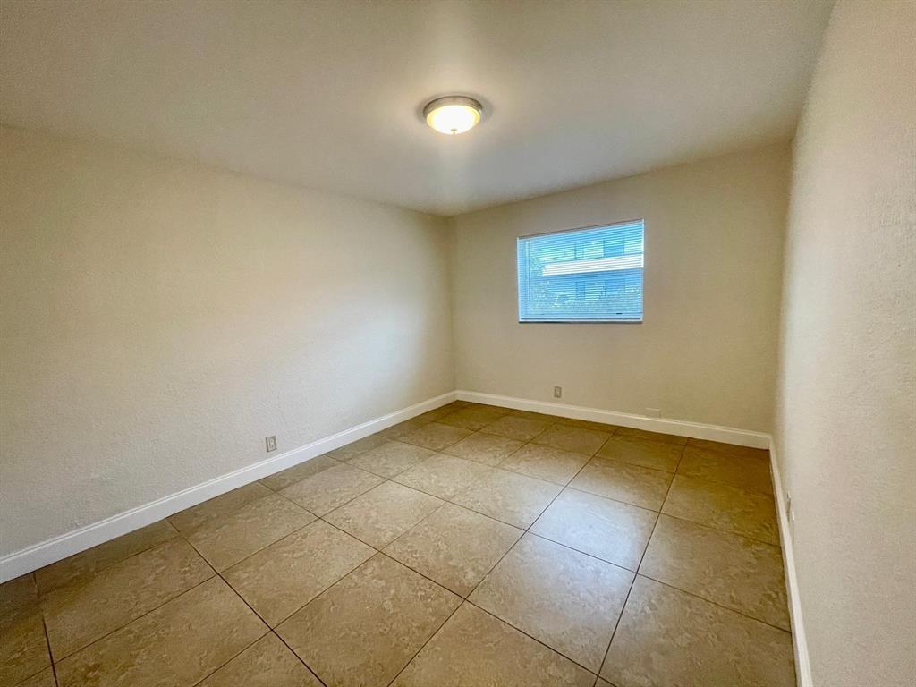 RESUB OF HIGHLAND ESTATES - Residential Lease