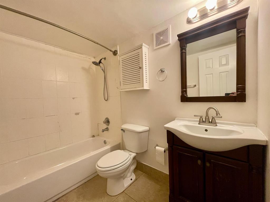 RESUB OF HIGHLAND ESTATES - Residential Lease