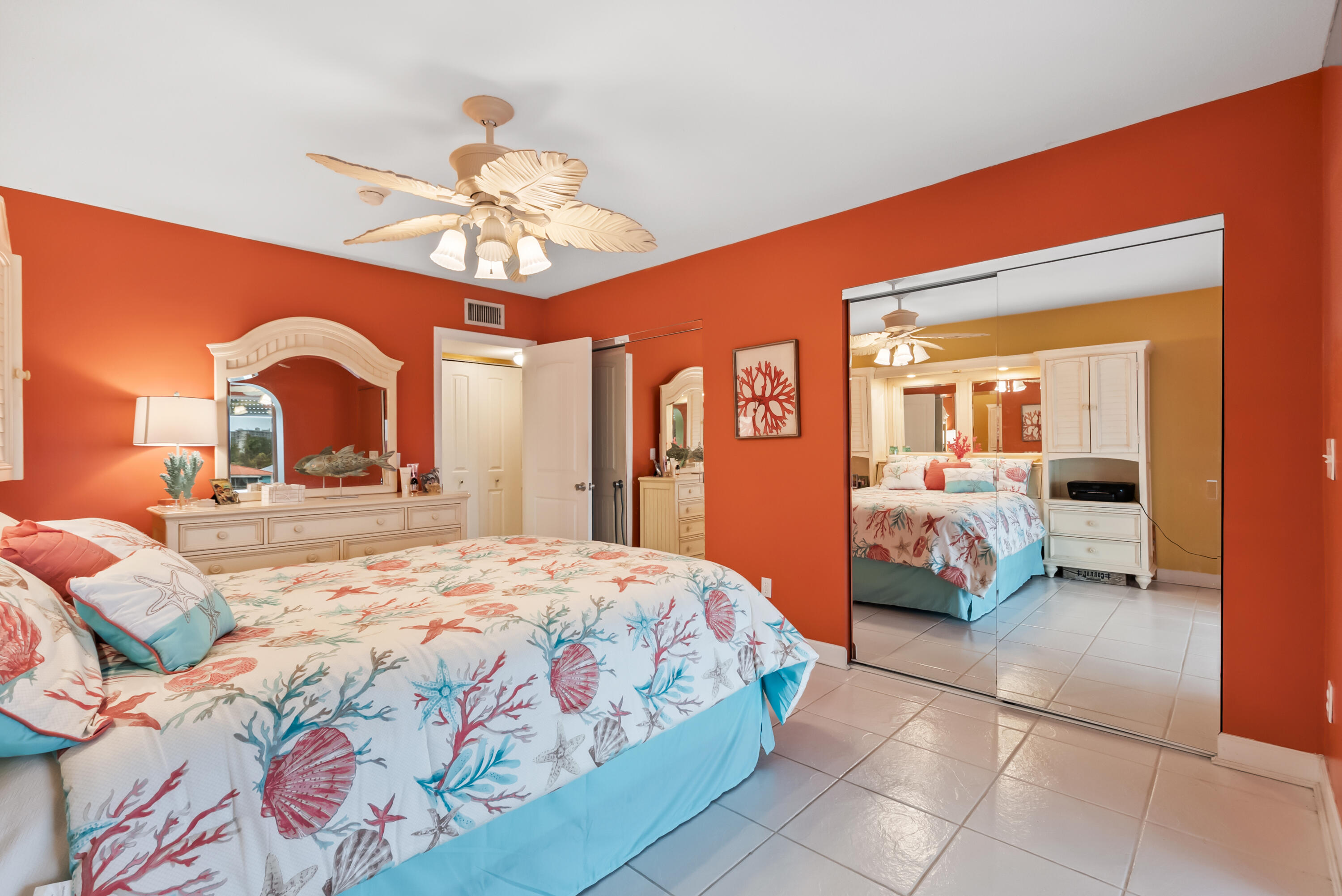 COLONNADES CONDOMINIUM NO 11 - Residential