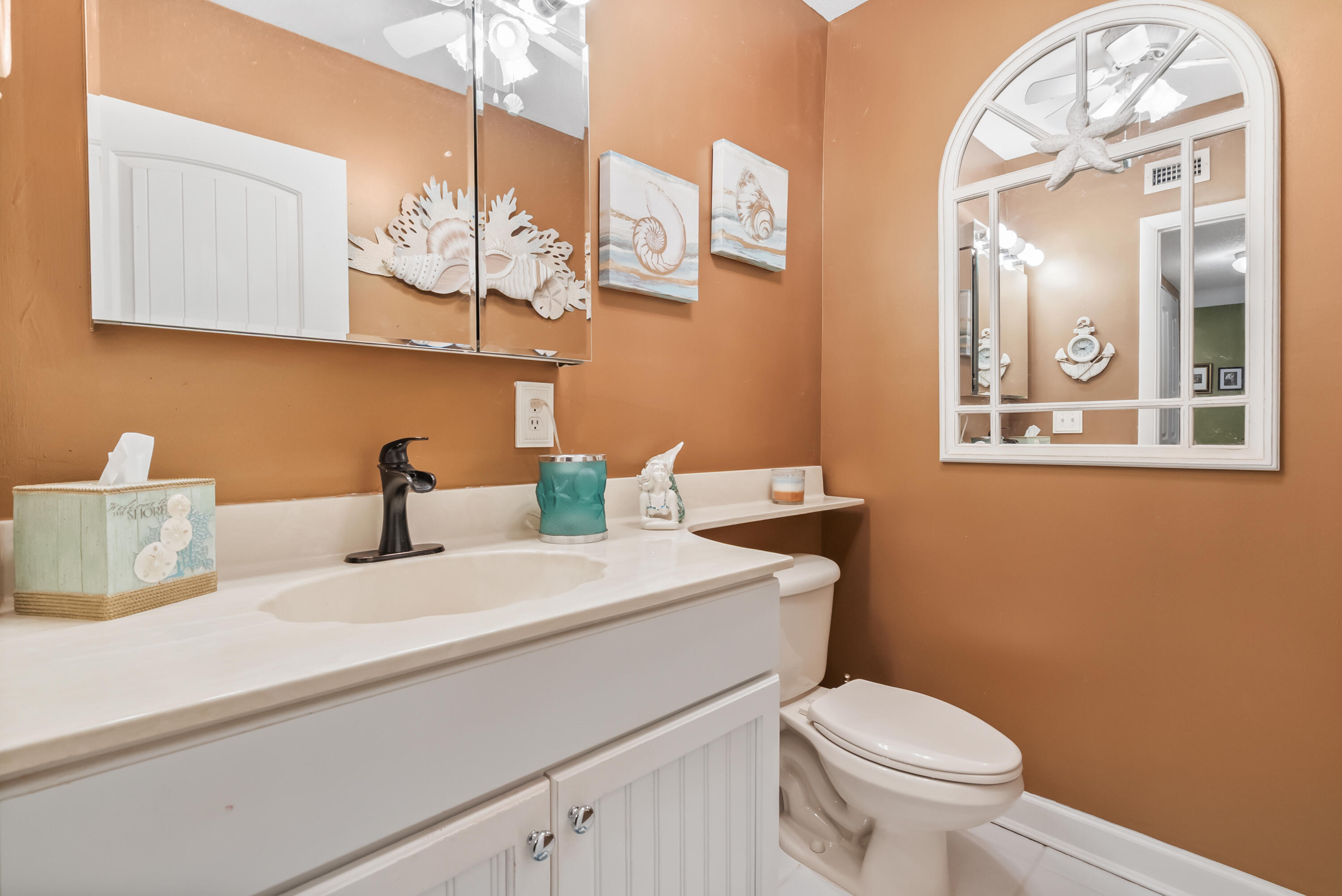 COLONNADES CONDOMINIUM NO 11 - Residential