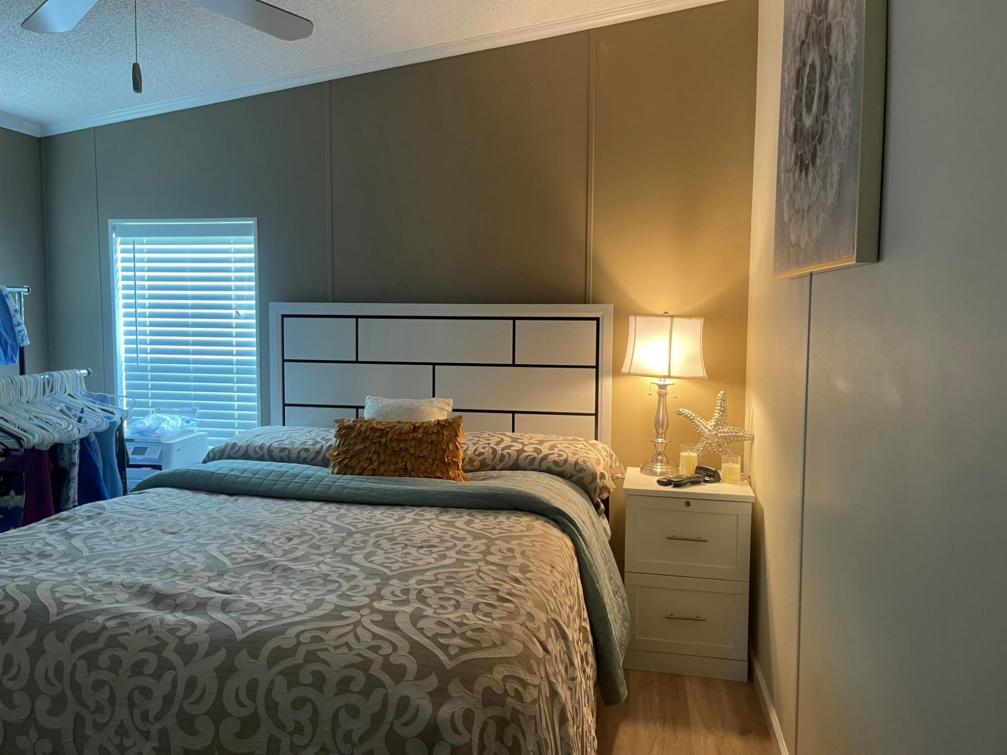 Sunny South Estates - Residential Lease