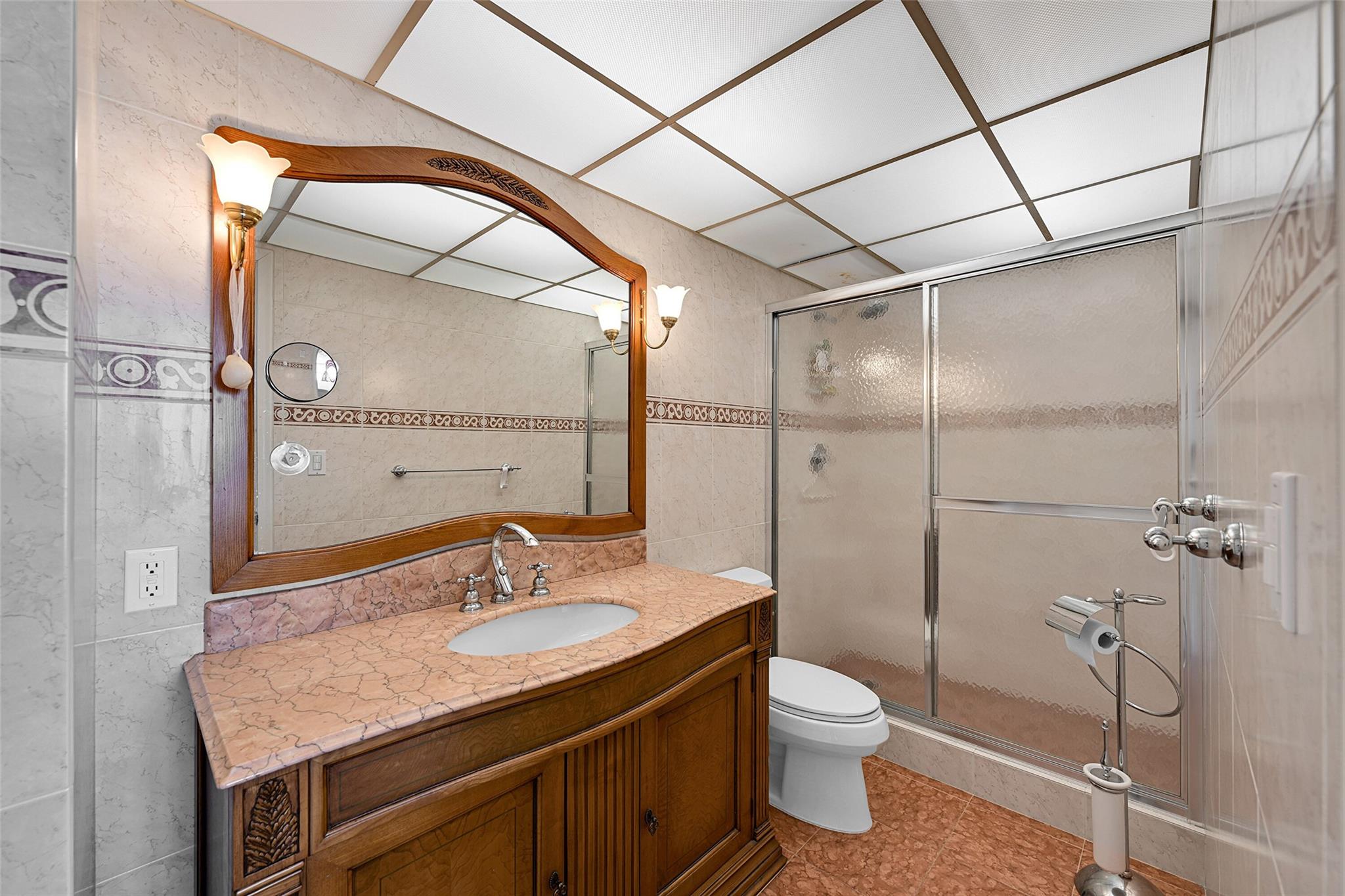 Vantage View - Residential