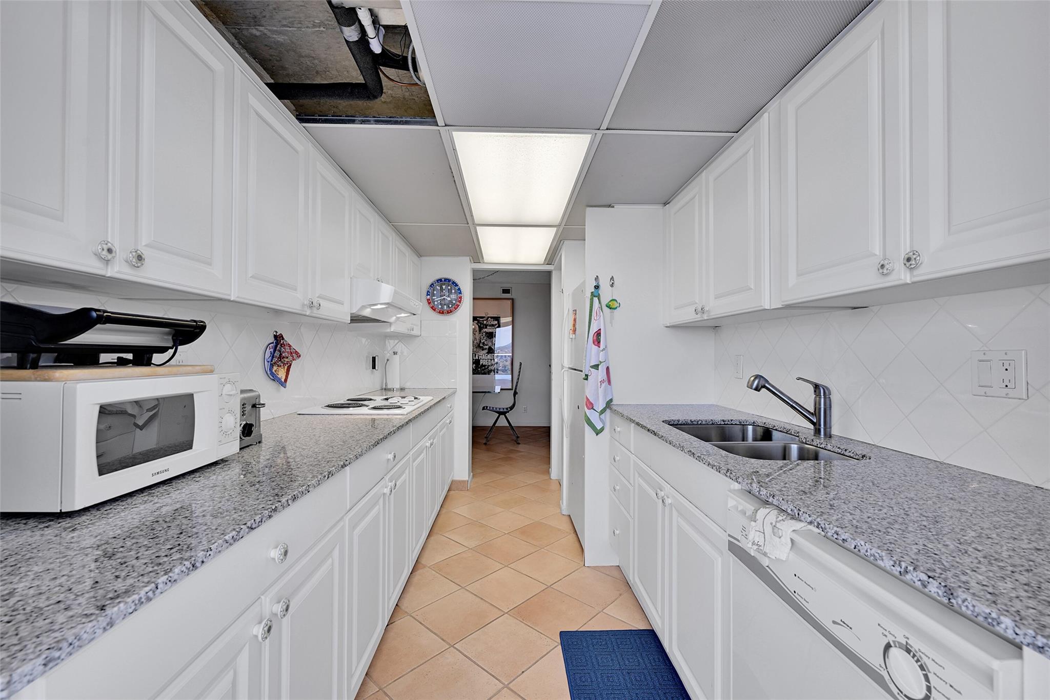 Vantage View - Residential