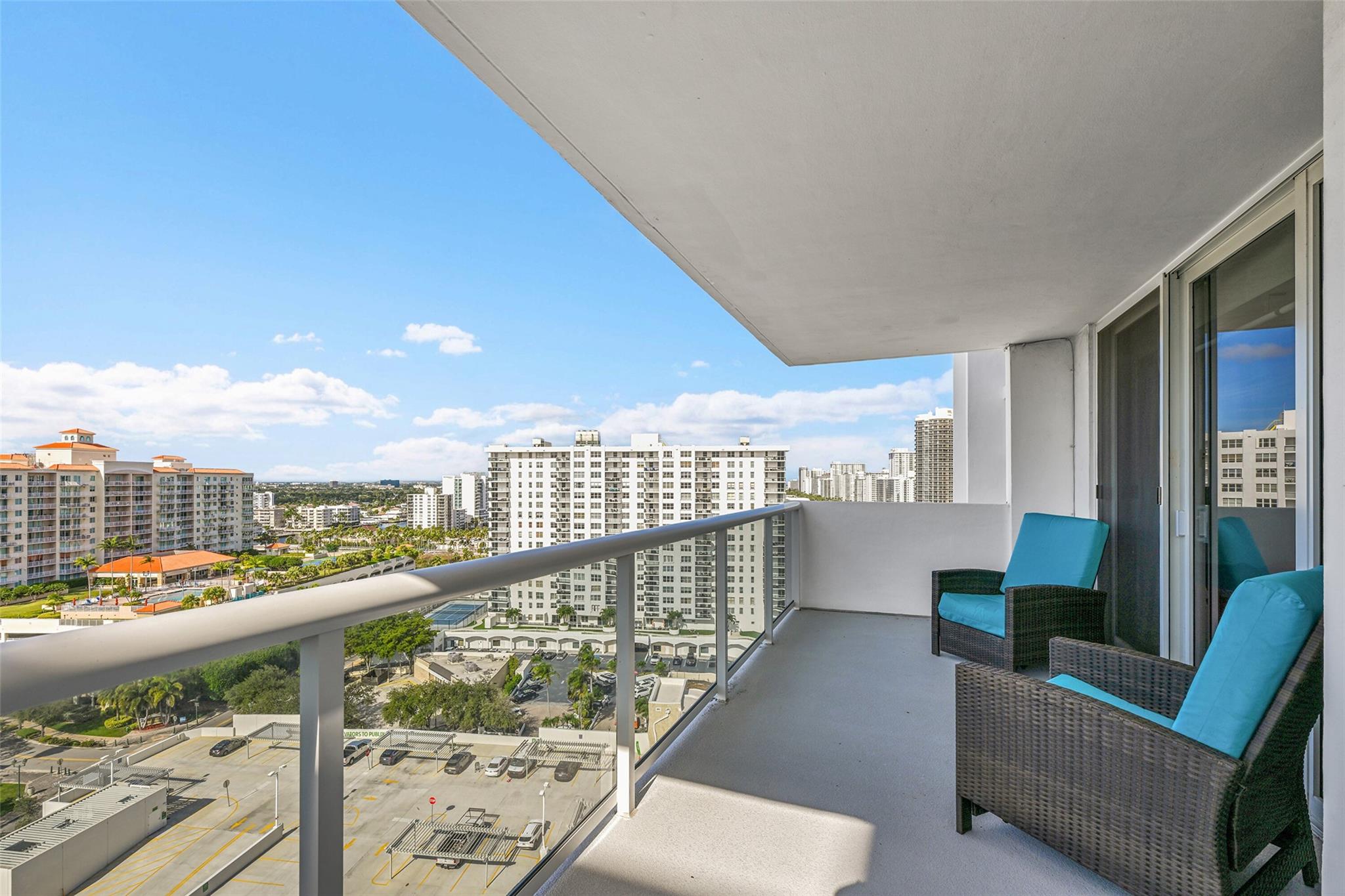 Vantage View - Residential