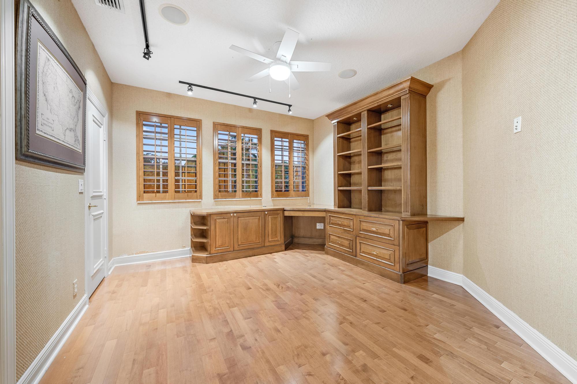 IBIS GOLF AND COUNTRY CLUB 2 - Residential