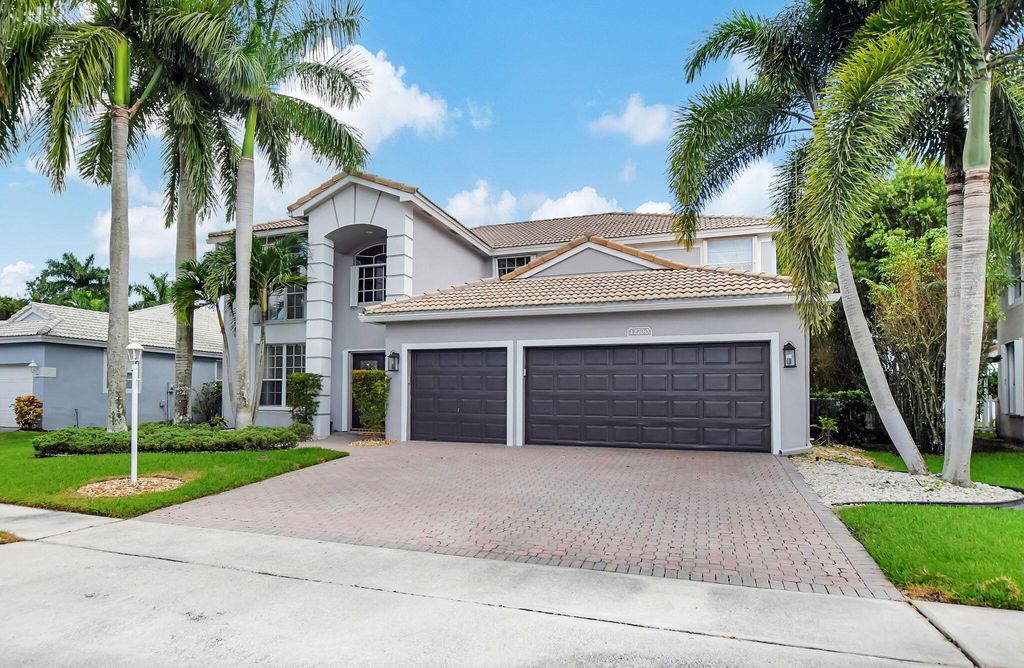 Photo of 12700 Yardley Drive, Boca Raton, FL 33428 (MLS # R11026081)