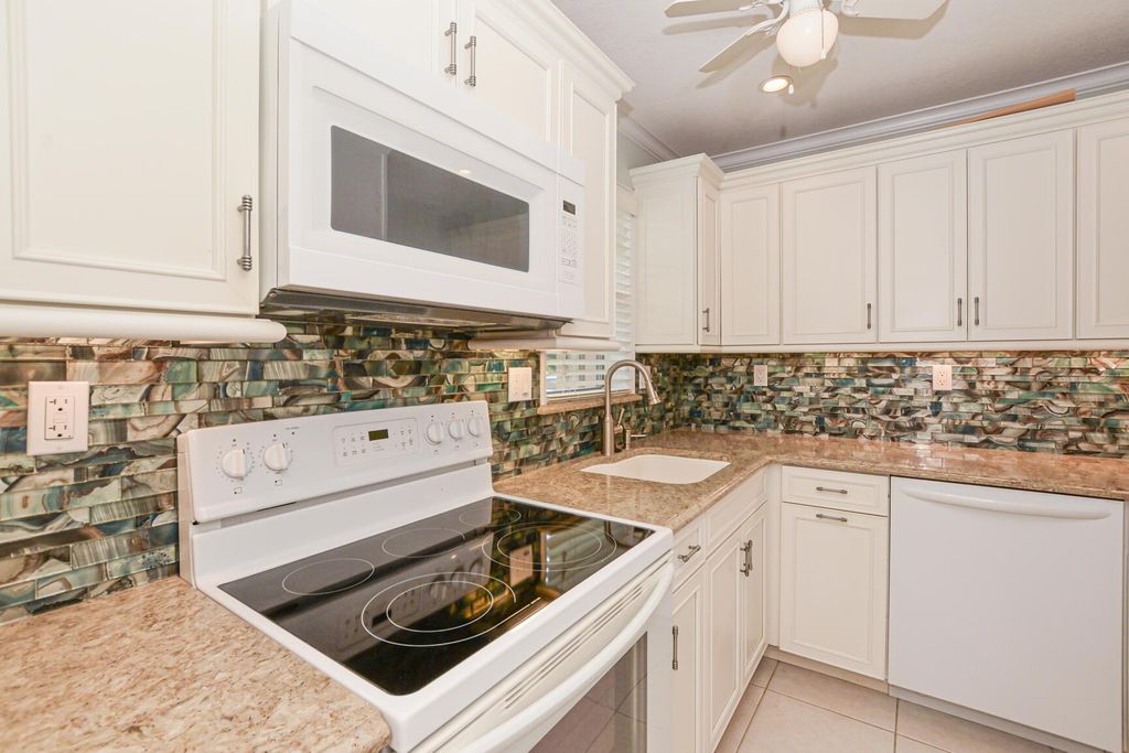 Photo of 1987 SW Palm City Road #45-E, Stuart, FL 34994 (MLS # R10915681)