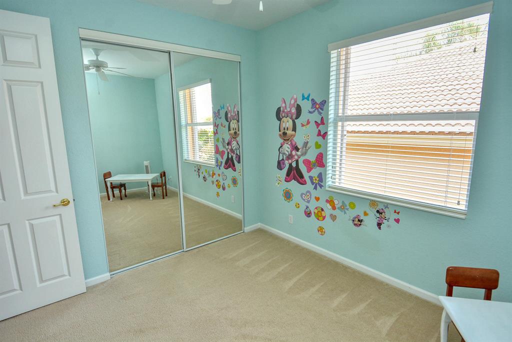 MARTINS CROSSING - Residential