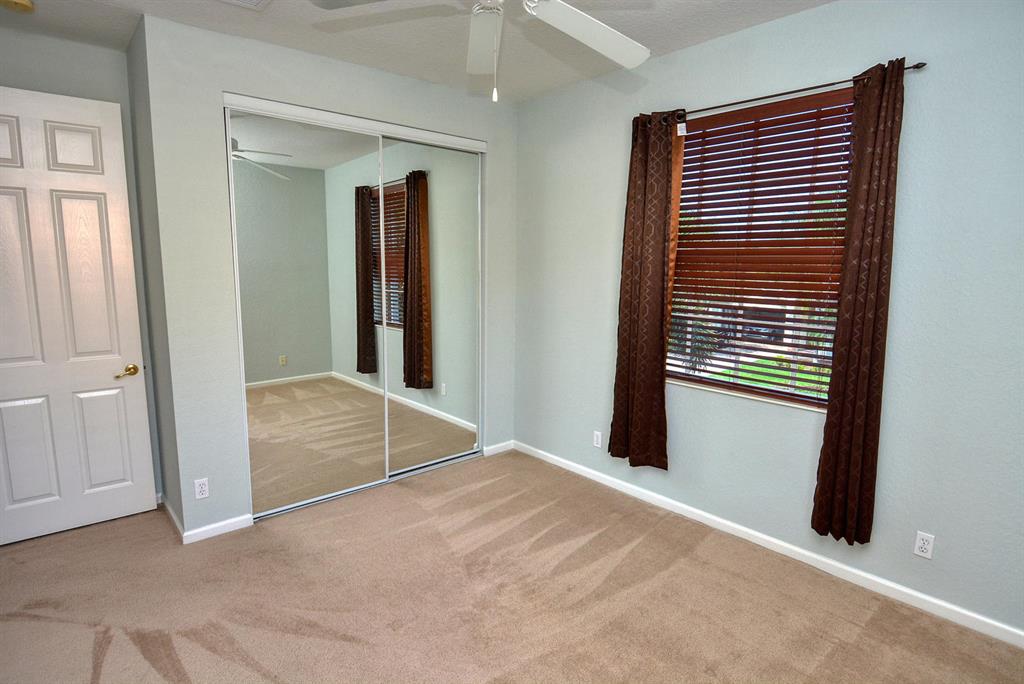 MARTINS CROSSING - Residential