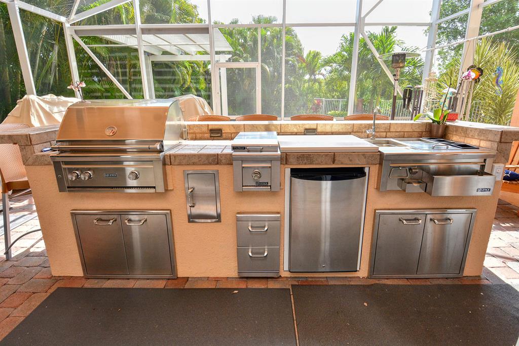 MARTINS CROSSING - Residential