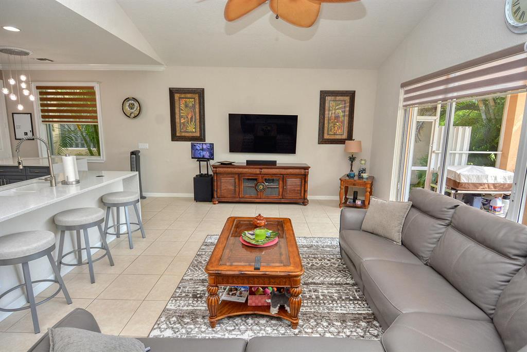 MARTINS CROSSING - Residential