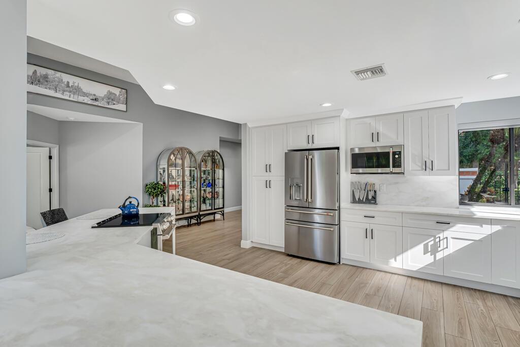 VILLA FLORA AT BOCA POINT - Residential