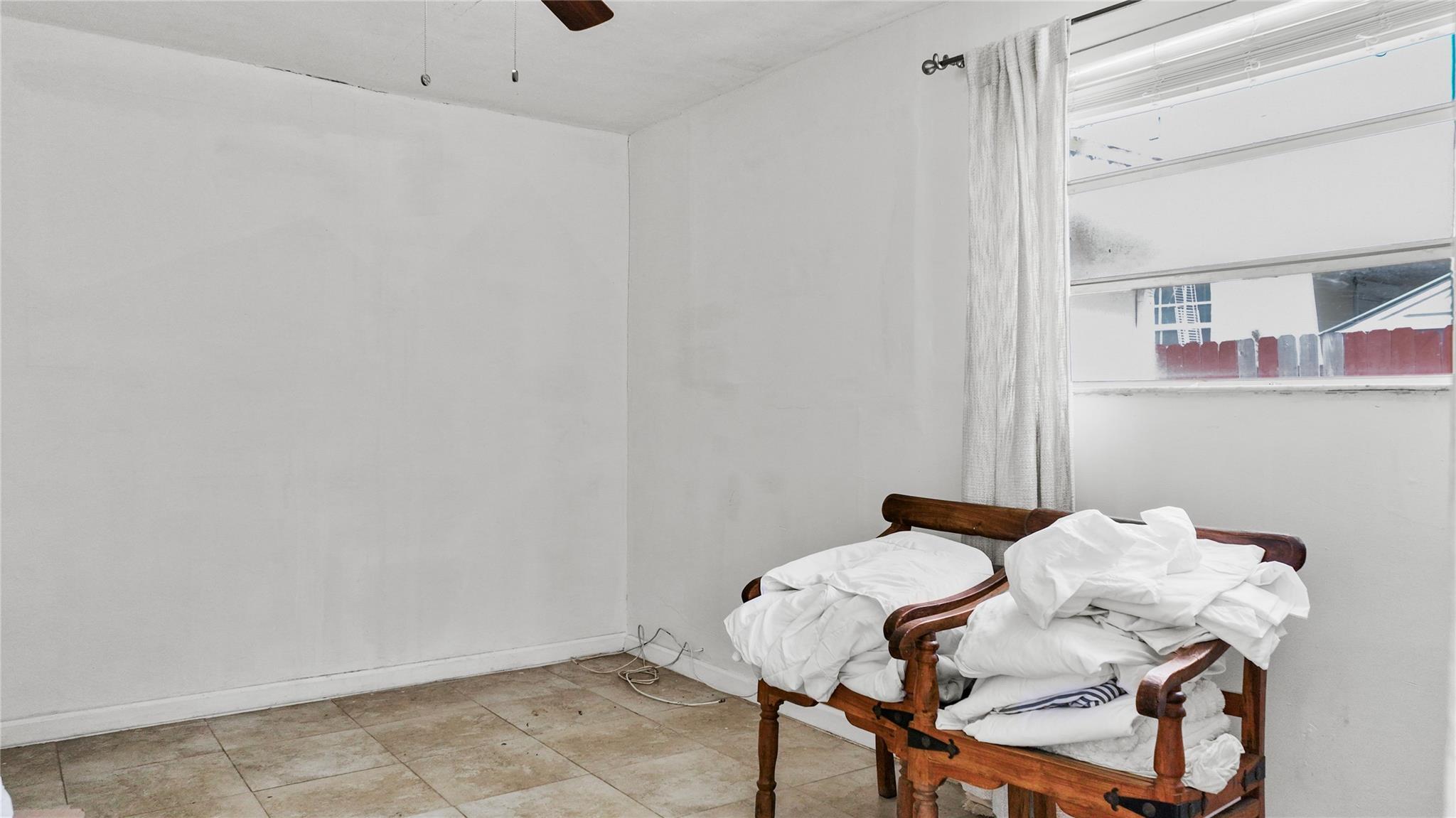 GRAPELAND HGTS 2ND SEC - Residential