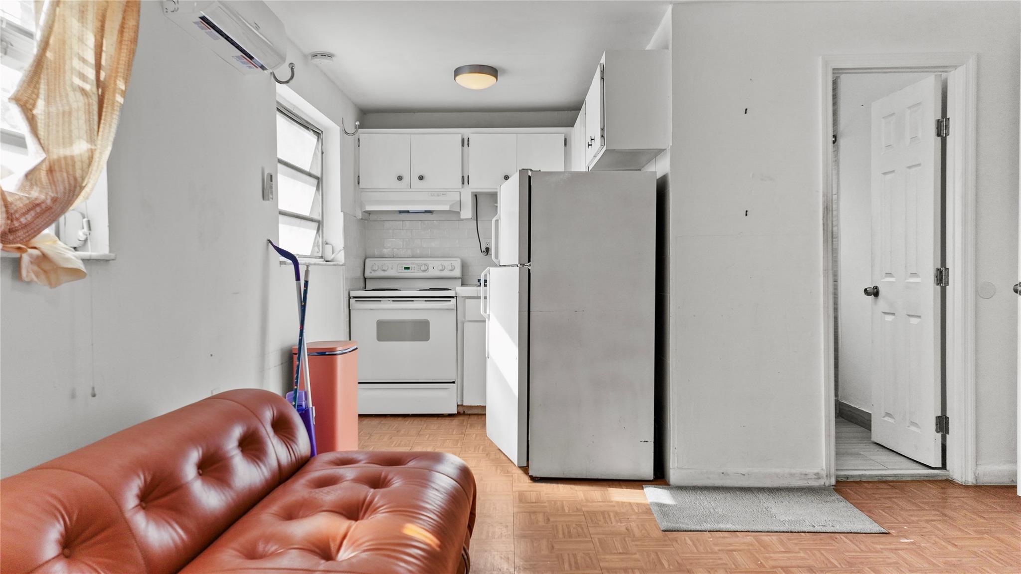 GRAPELAND HGTS 2ND SEC - Residential