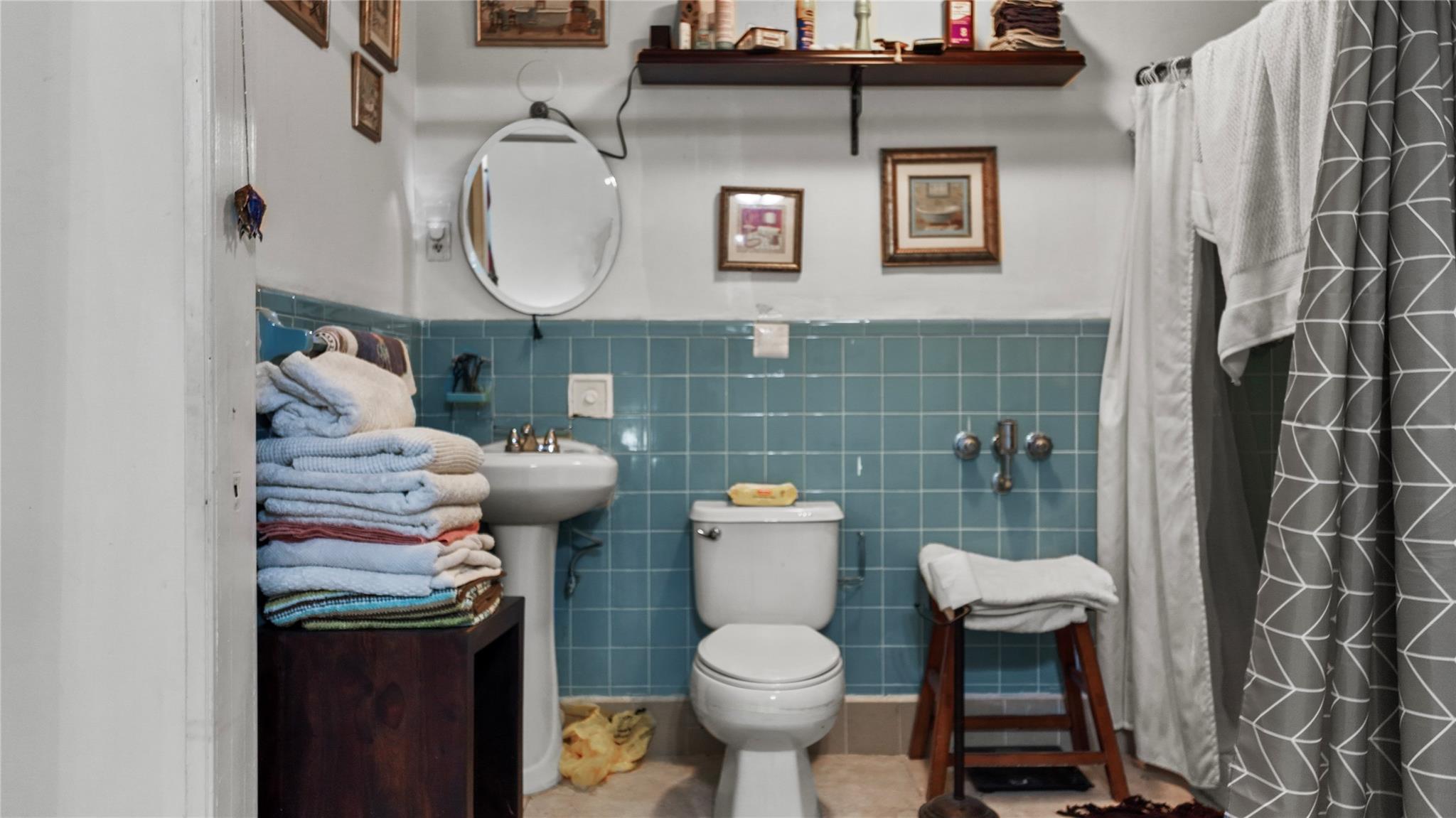 GRAPELAND HGTS 2ND SEC - Residential