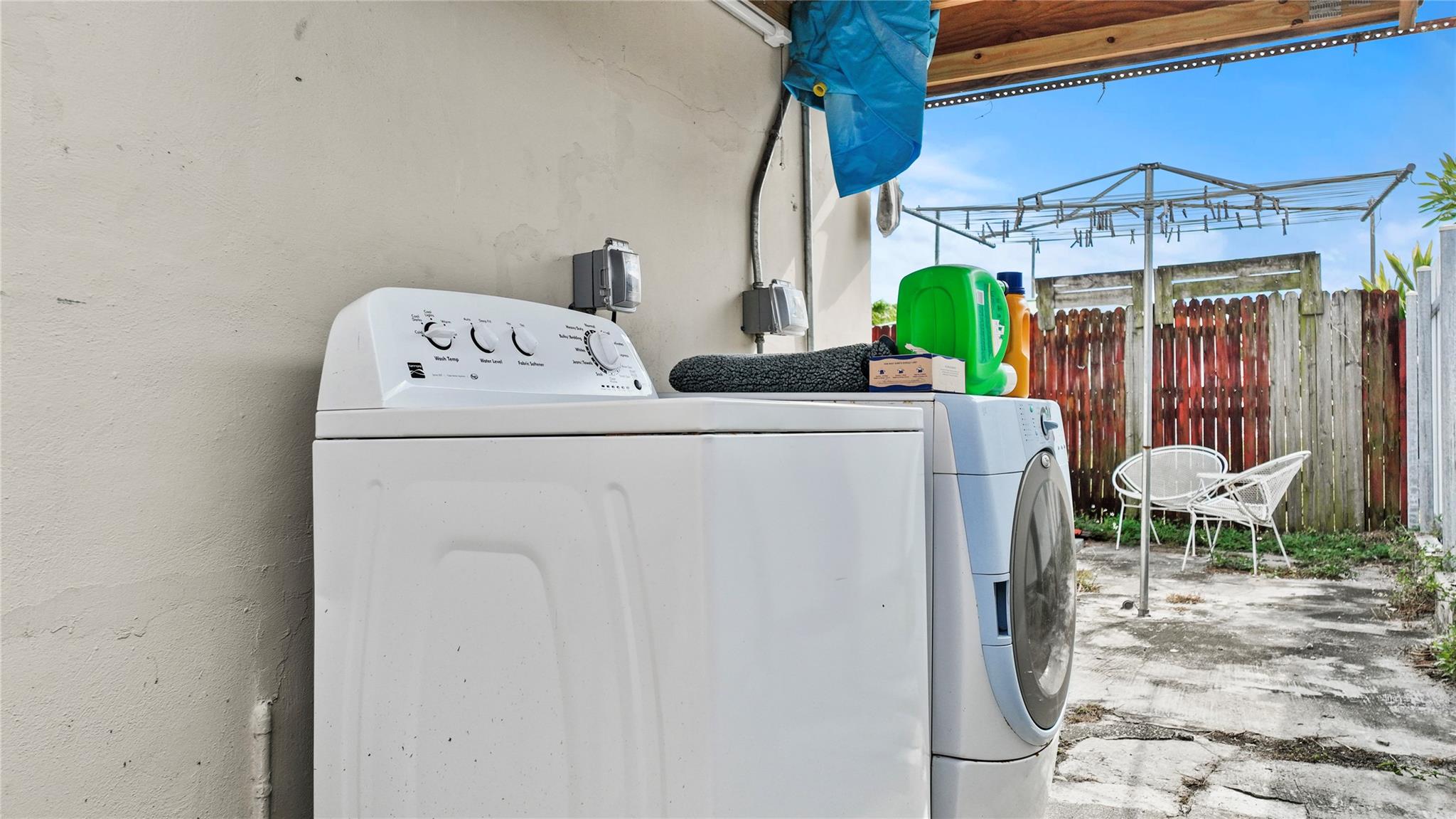 GRAPELAND HGTS 2ND SEC - Residential