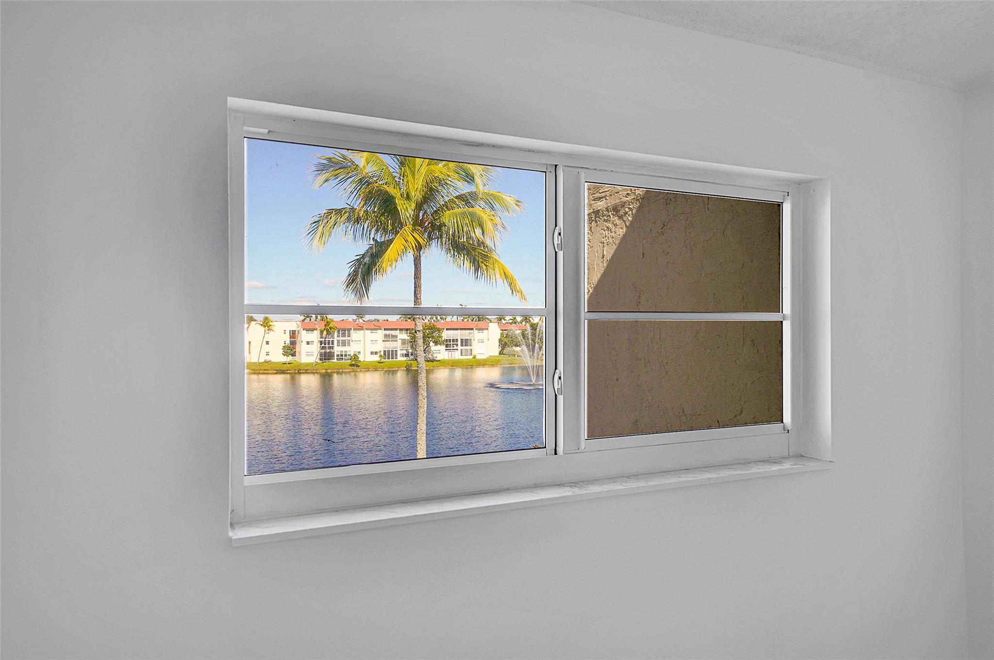 Sunrise Lakes 14 Condo - Residential