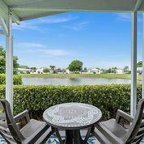 A home in Port Saint Lucie