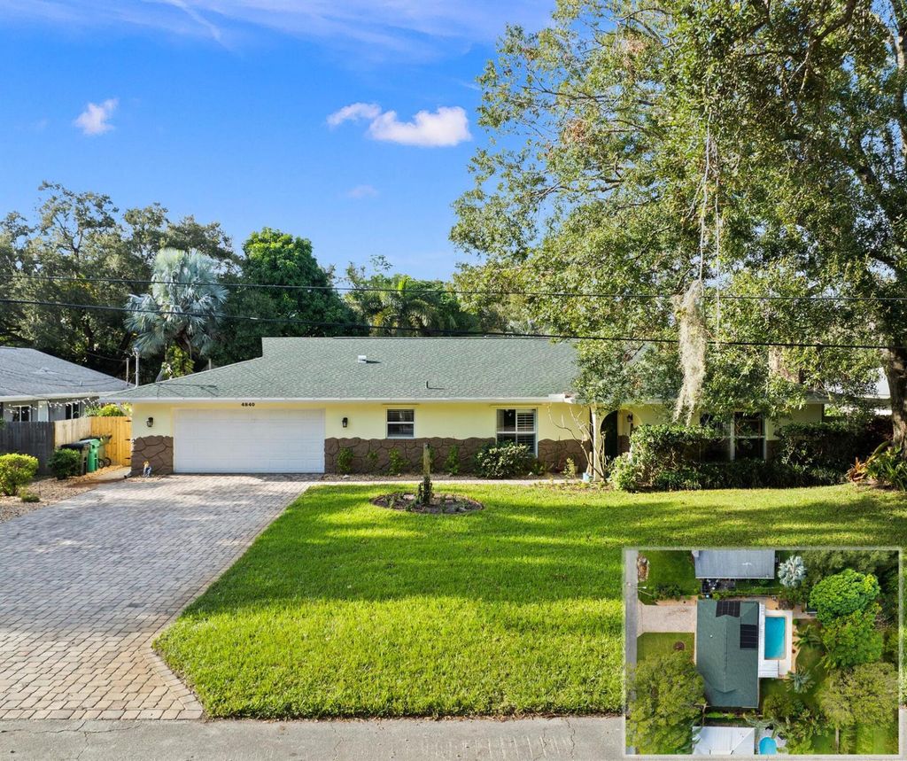 Photo of 4840 River Oak Lane, Fort Pierce, FL 34981 (MLS # R11034087)