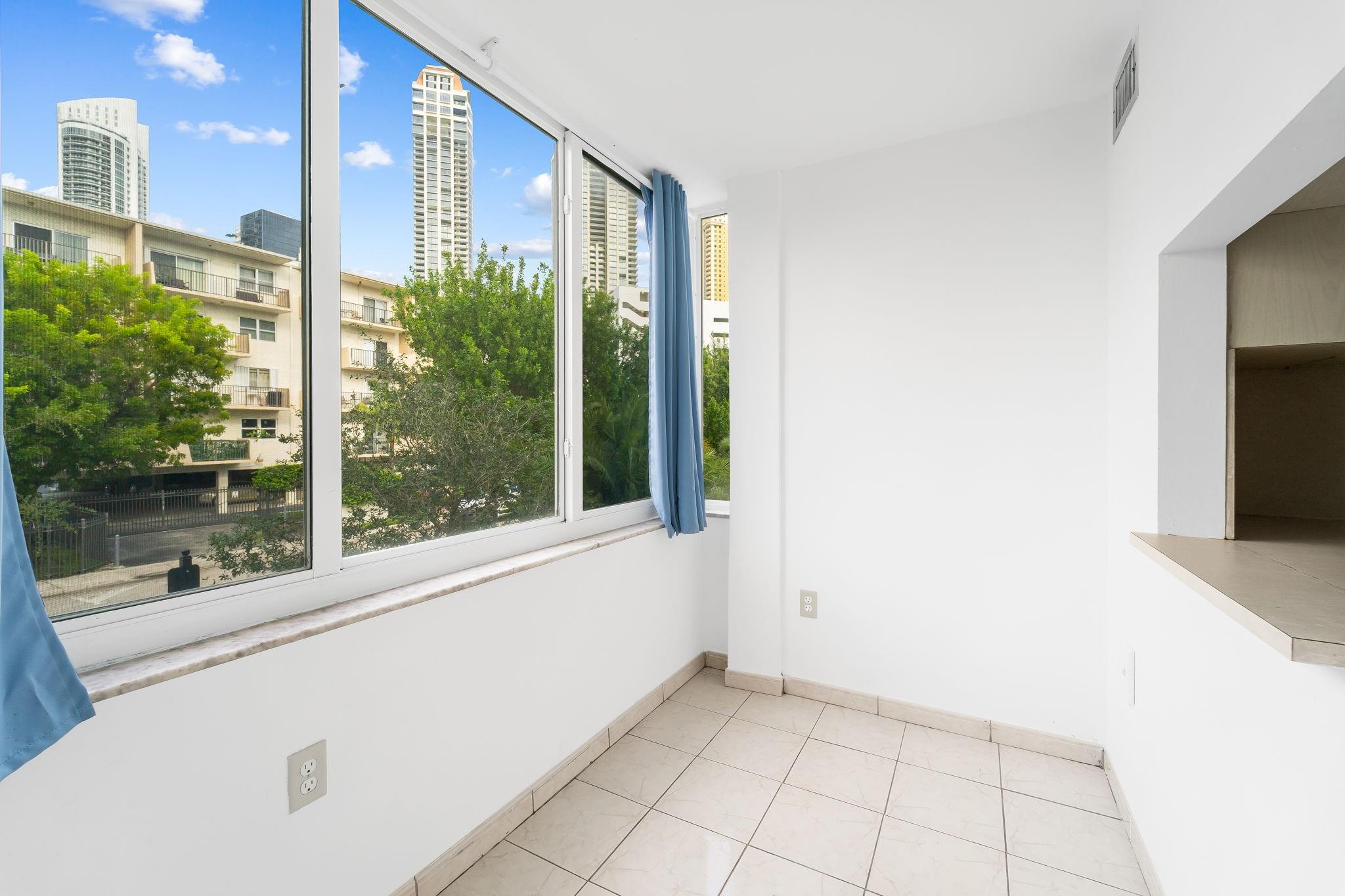 Caribbean Breeze Condo - Residential Lease