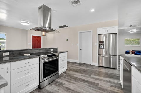 Tiny photo for 1650 NW 9th Street, Boca Raton, FL 33486 (MLS # B26035997)