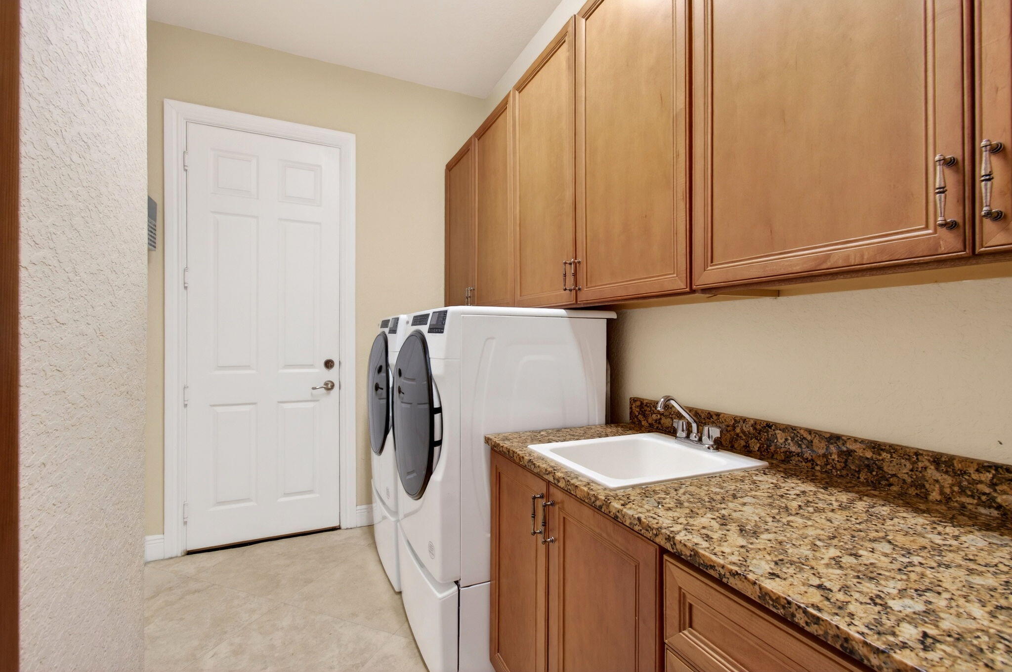 CASA BELLA - Residential