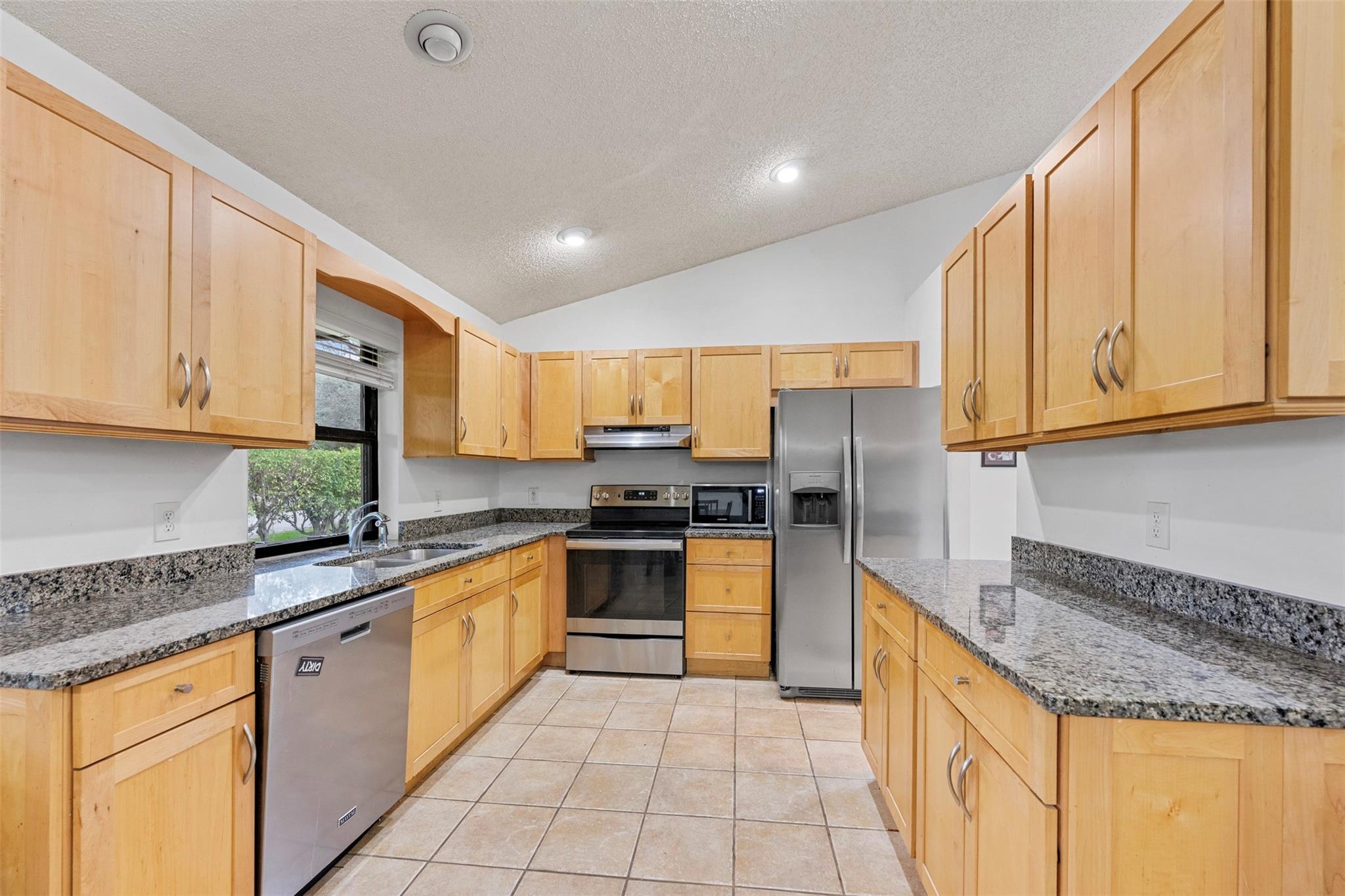 Shadow Wood Villas 102-46 - Residential