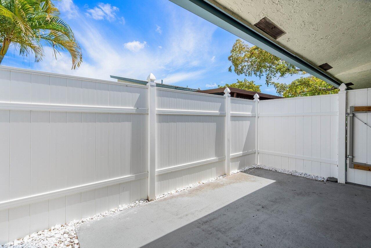 LOCH LOMOND SEC 3 - Residential