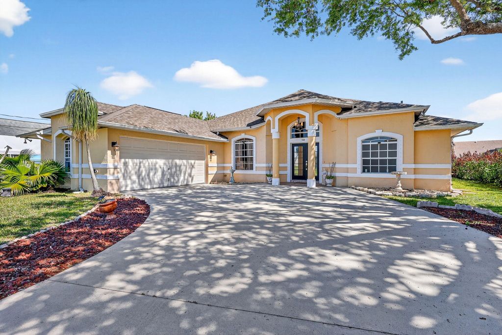 Photo of 544 SE Nome Drive, Port Saint Lucie, FL 34984 (MLS # B26006481)